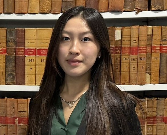 Ms Yeung